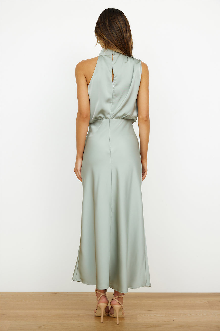 Moda Nova™ | Vestido satinado de tirantes delicados