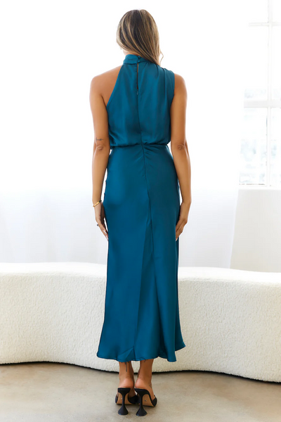 Moda Nova™ | Vestido satinado de tirantes delicados
