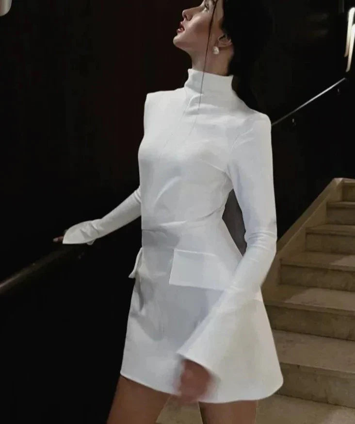 Livia - Vestido Elegante Ajustado