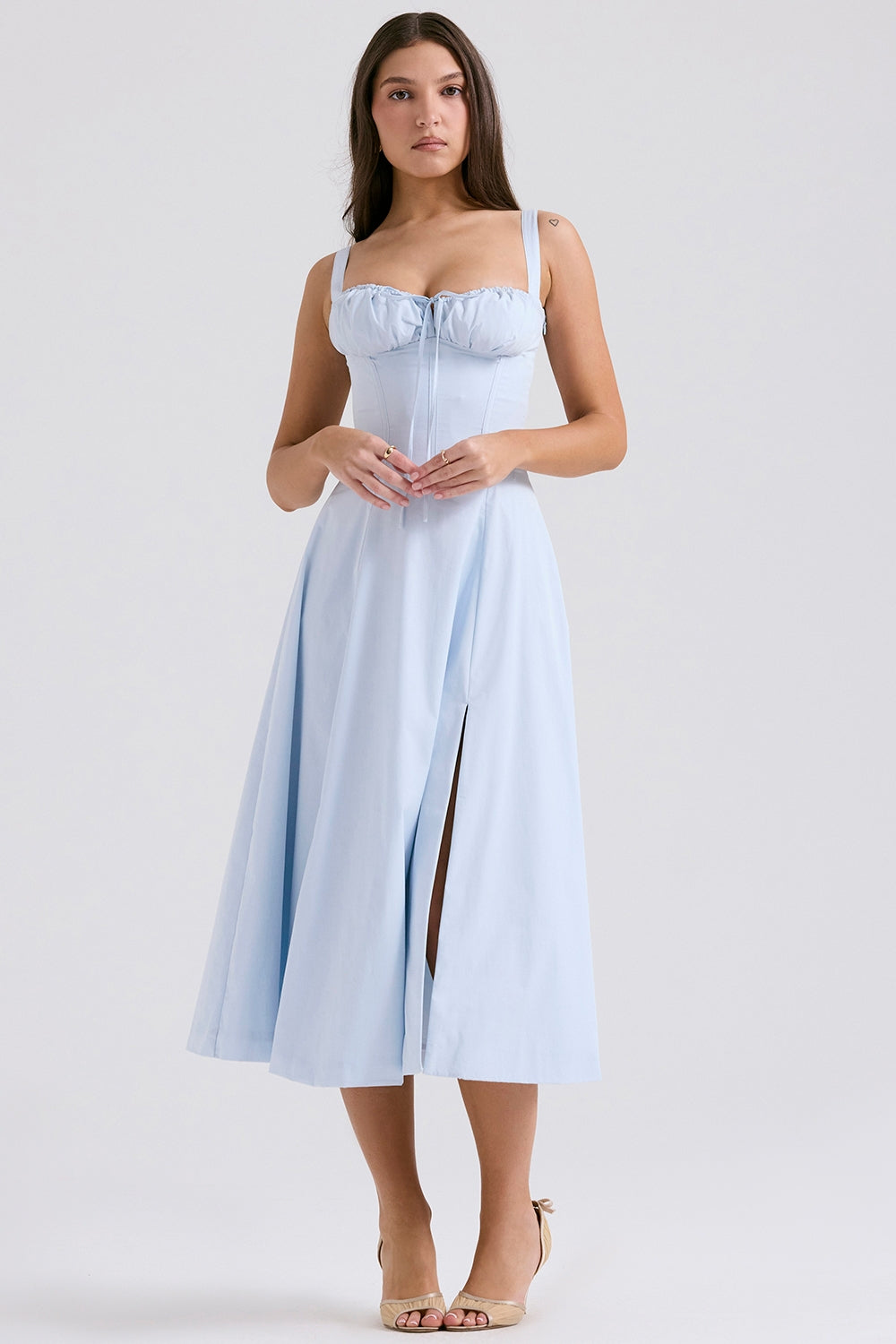 Zenia - Vestido Midi Ligero y Fluido