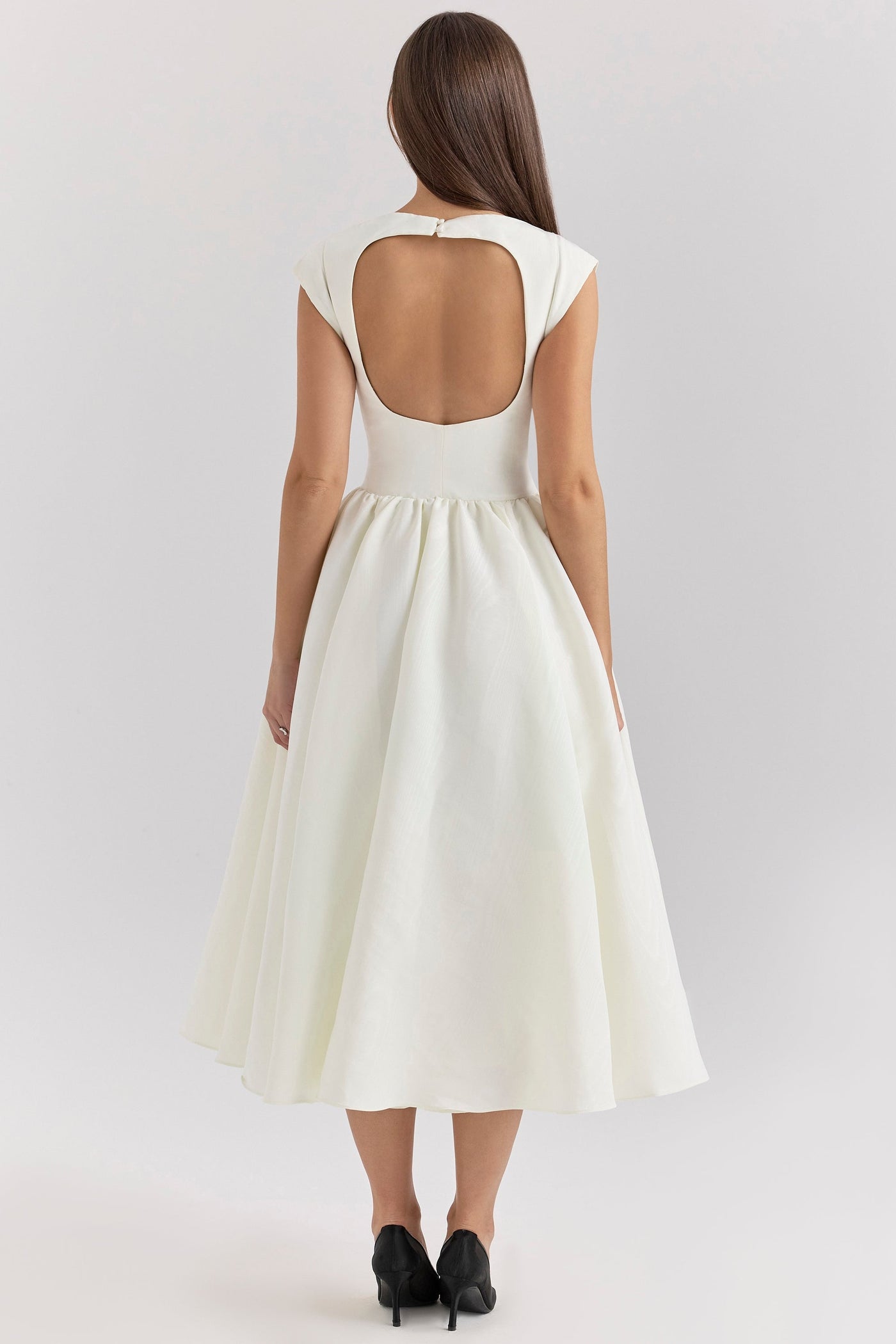 Paula - Vestido con Espalda Descubierta