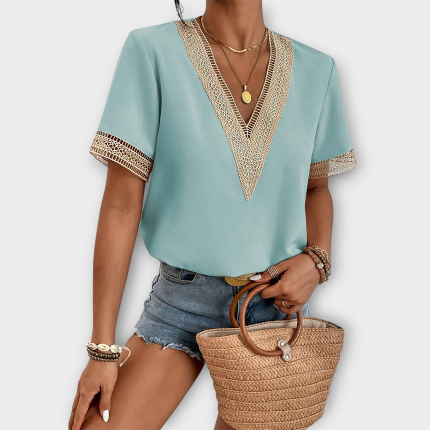 Rosa – Camiseta de corte en V con encaje